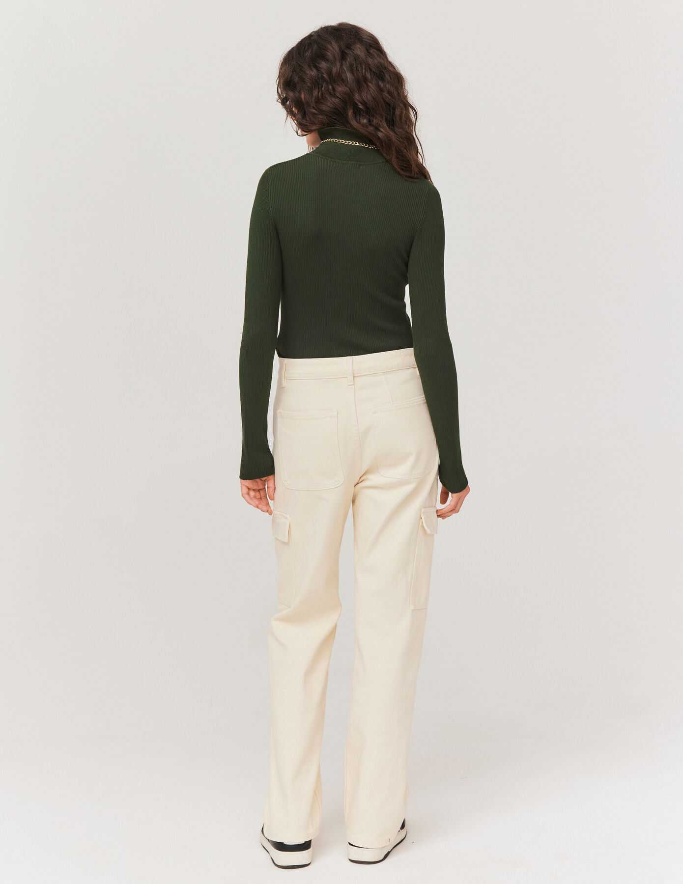 Pull col montant uni