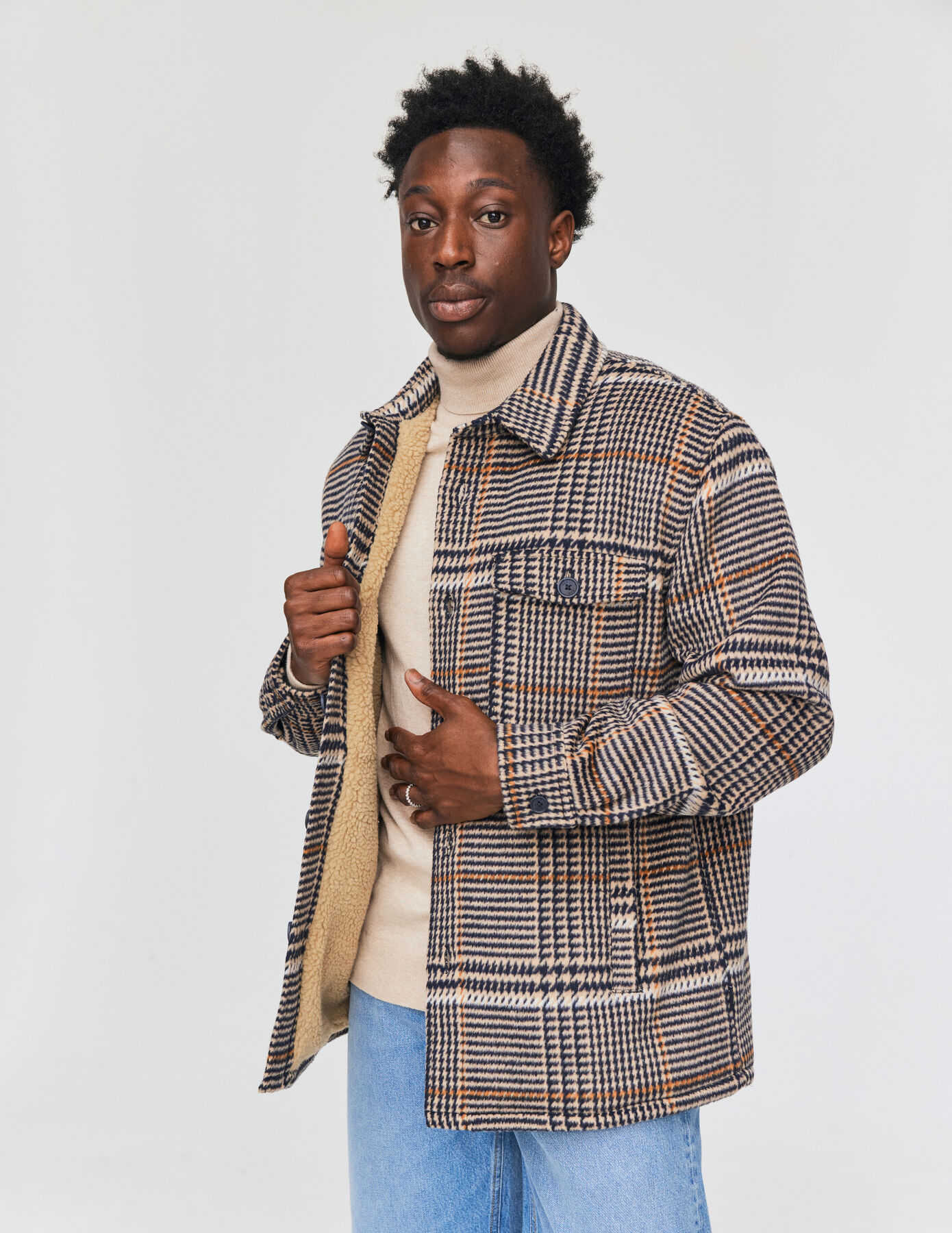 Veste surchemise à carreaux en laine sherpa