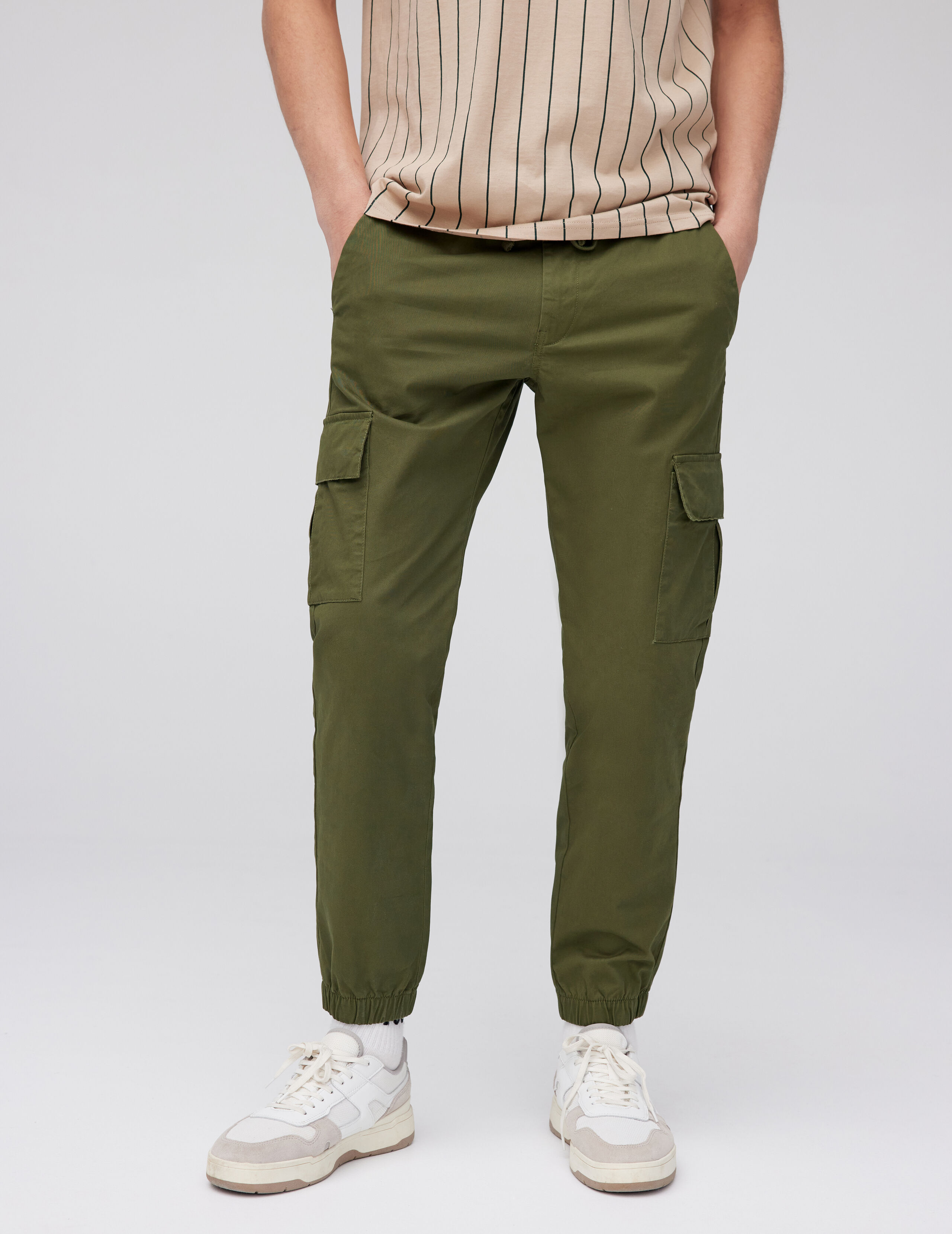 Pantalon cargo bizzbee outlet