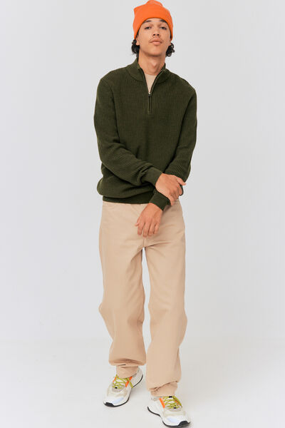 Pull avec col montant zippé