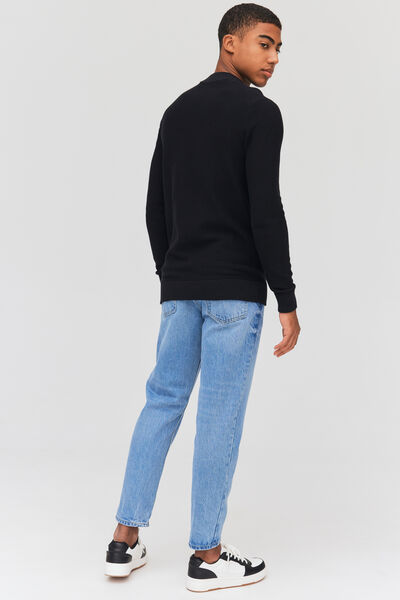 Pull col montant jeu de points