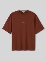 T-shirt broderie poitrine
