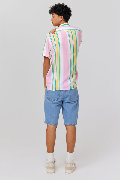 Chemise rayée fluide manches courtes