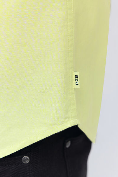 Chemise unie coupe droite