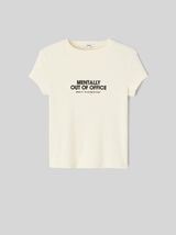 T-shirt baby tee imprim&eacute; poitrine