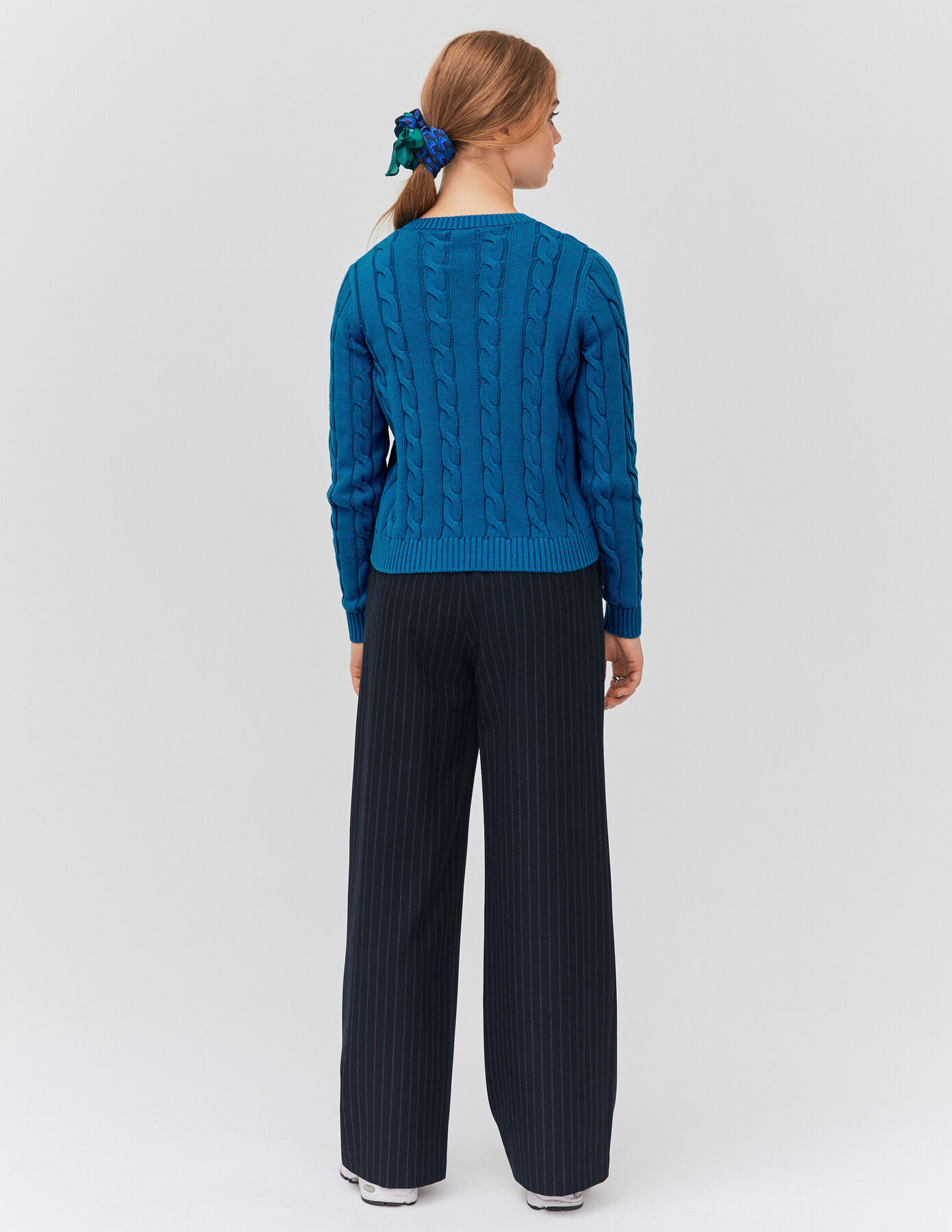 Pull torsadé uni