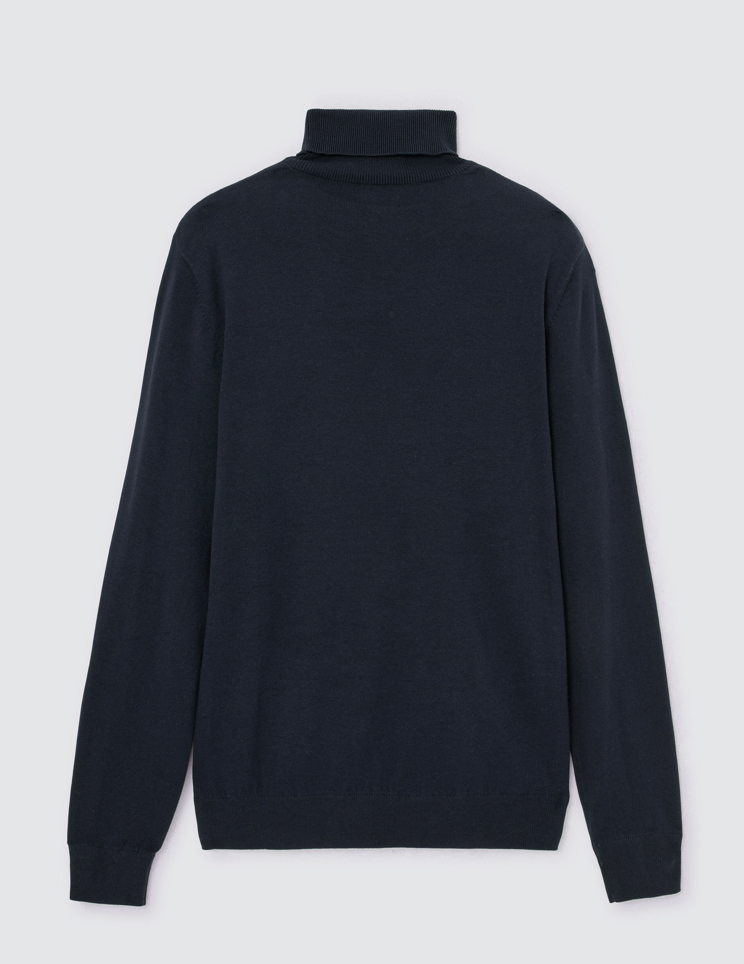 Col roulé bleu hotsell foncé