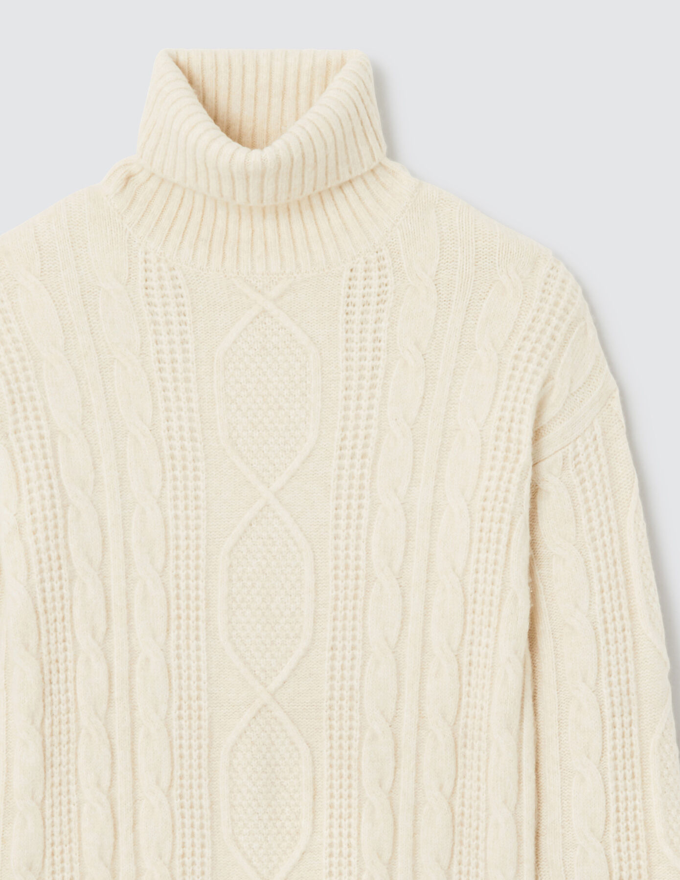 Robe pull torsades