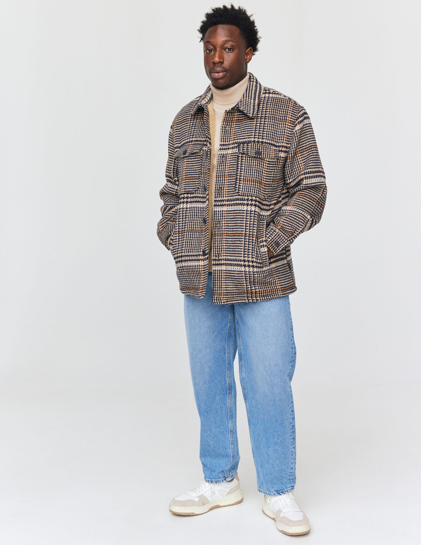 Veste surchemise à carreaux en laine sherpa