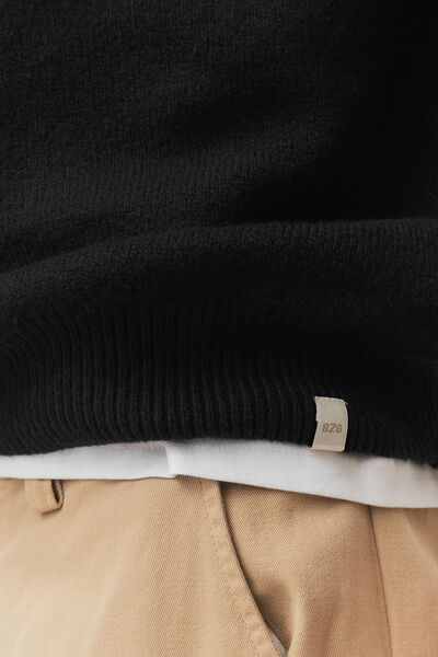 Pull col rond effet gratté