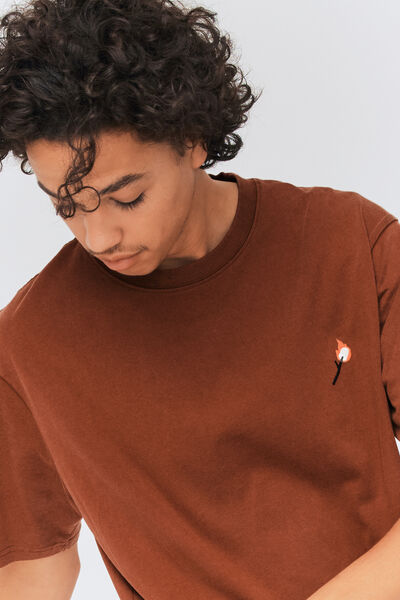 T-shirt message brodé