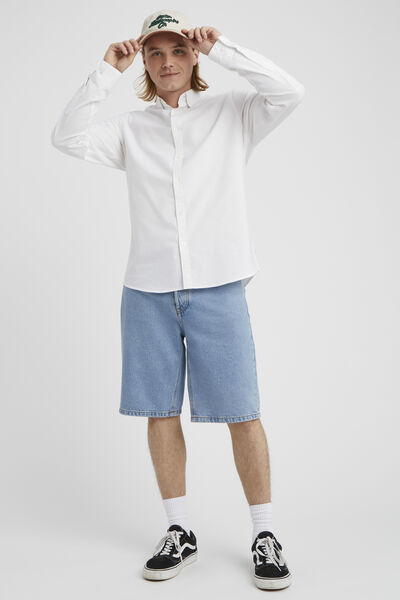Chemise unie ajustée
