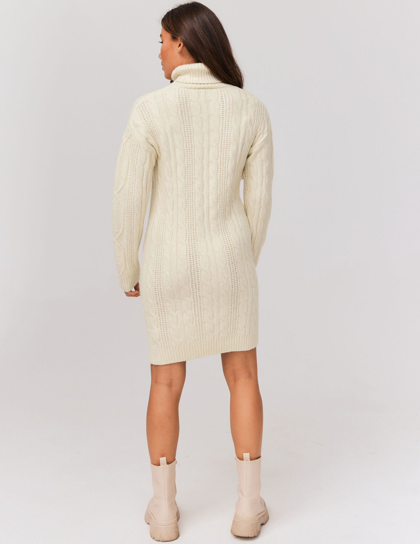 Robe pull torsades