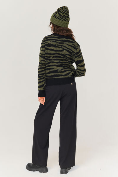 Pull jacquard