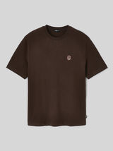 T-shirt imprim&eacute; et brod&eacute;