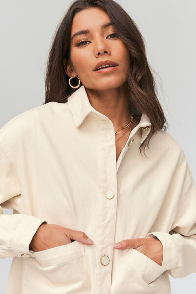 Veste en jean boutons dorés