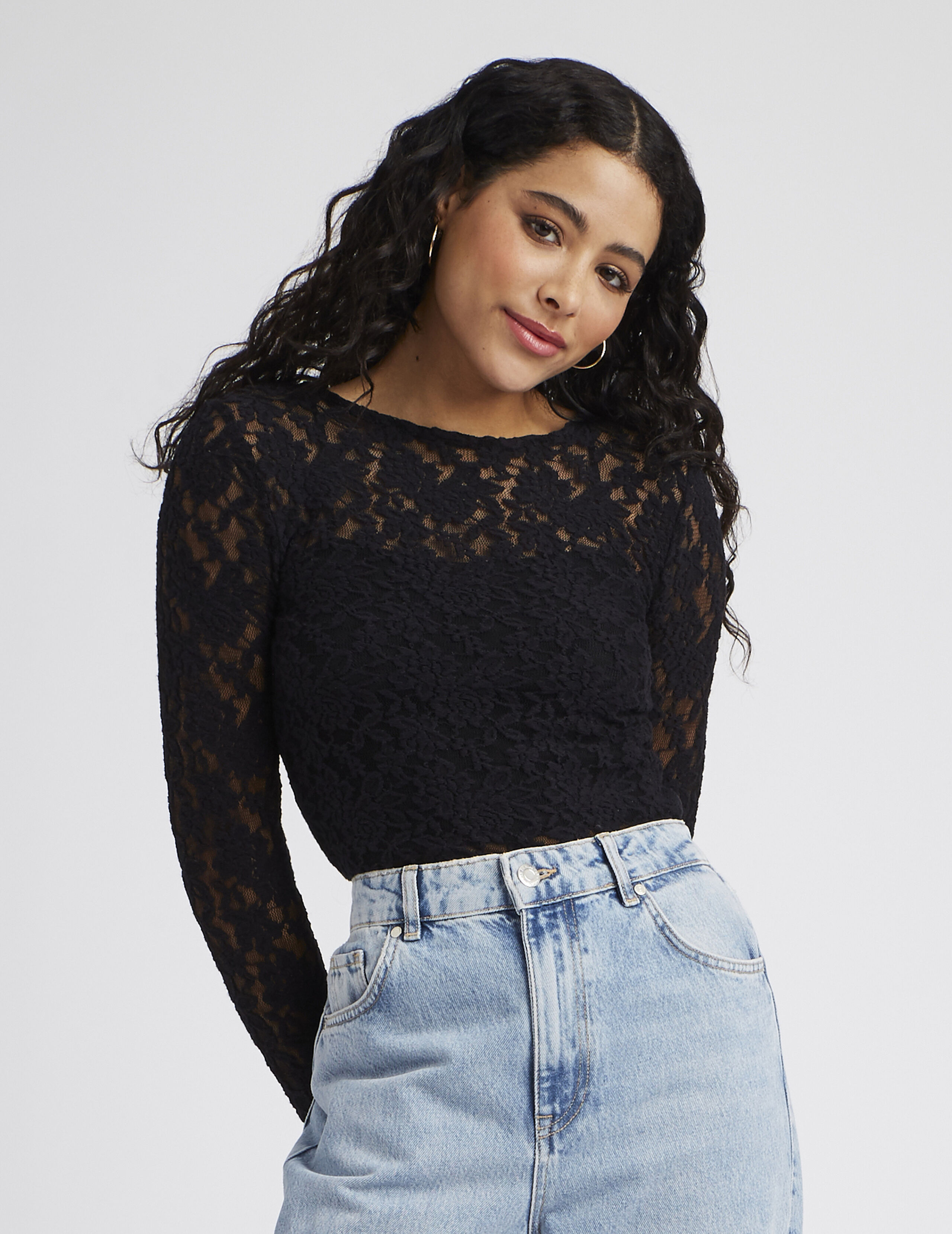 T shirt en dentelle Noir BZB