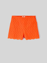 Short broderie anglaise