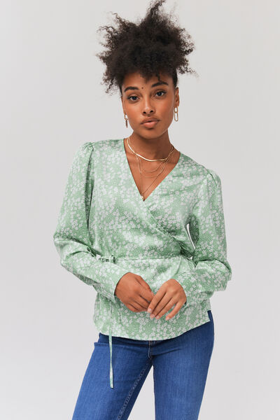 Blouse cache coeur satinée