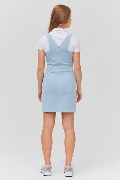 Robe en velours boutonn&eacute;e