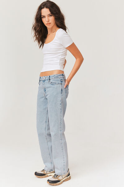 Jean straight
