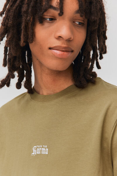 T-shirt brodé
