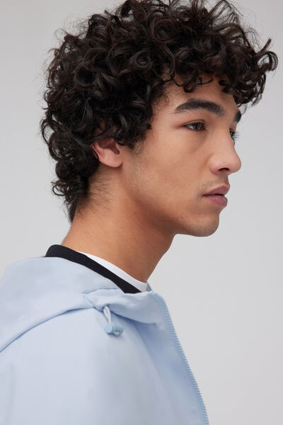 Blouson léger à capuche