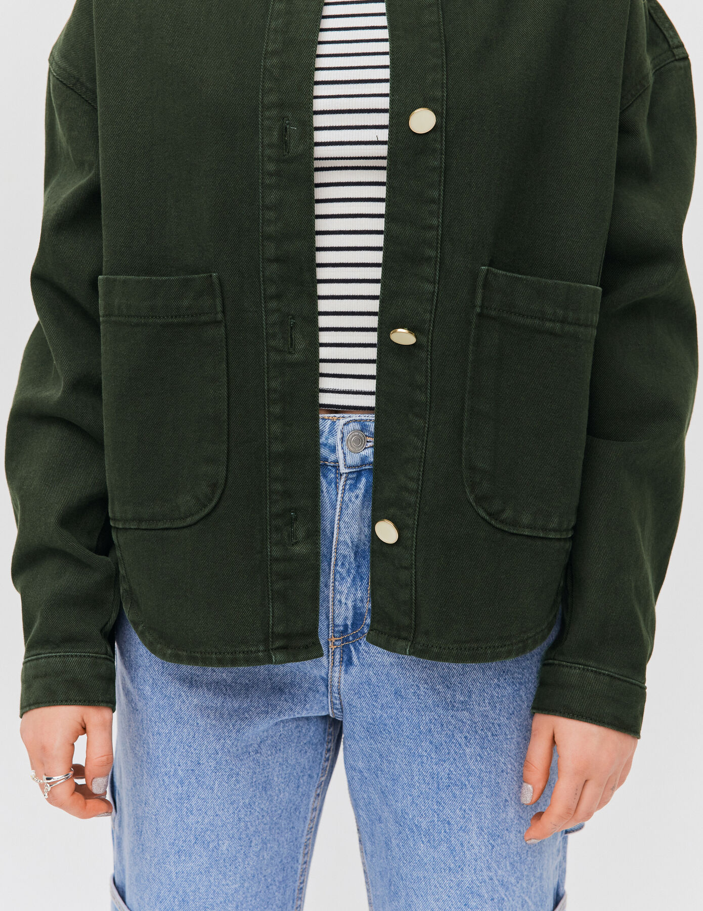 Veste en jean boutons dorés
