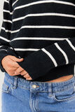 Pull rayé boutons épaule