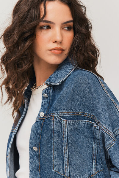 Veste en jean boutons bijoux