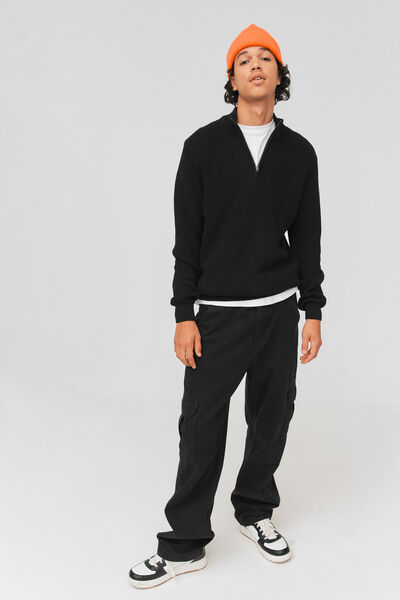 Pull avec col montant zippé