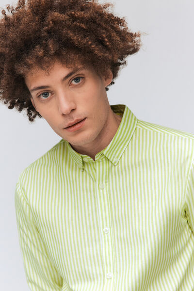 Chemise rayée coupe droite