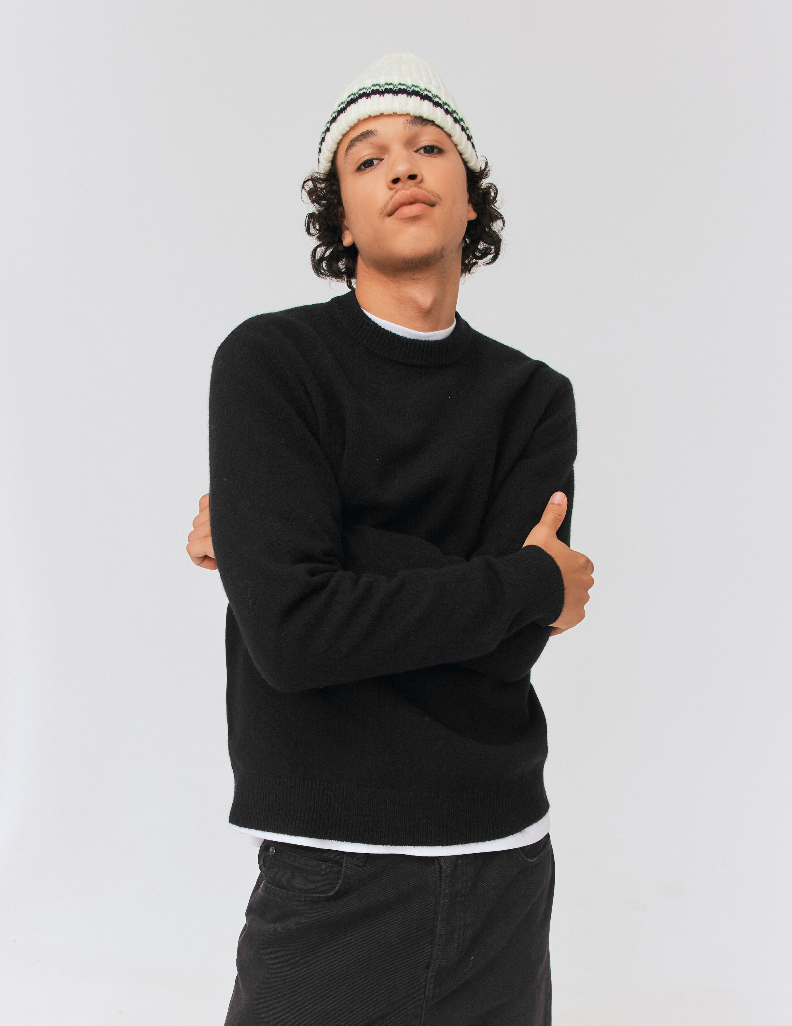 Pull laine noir outlet