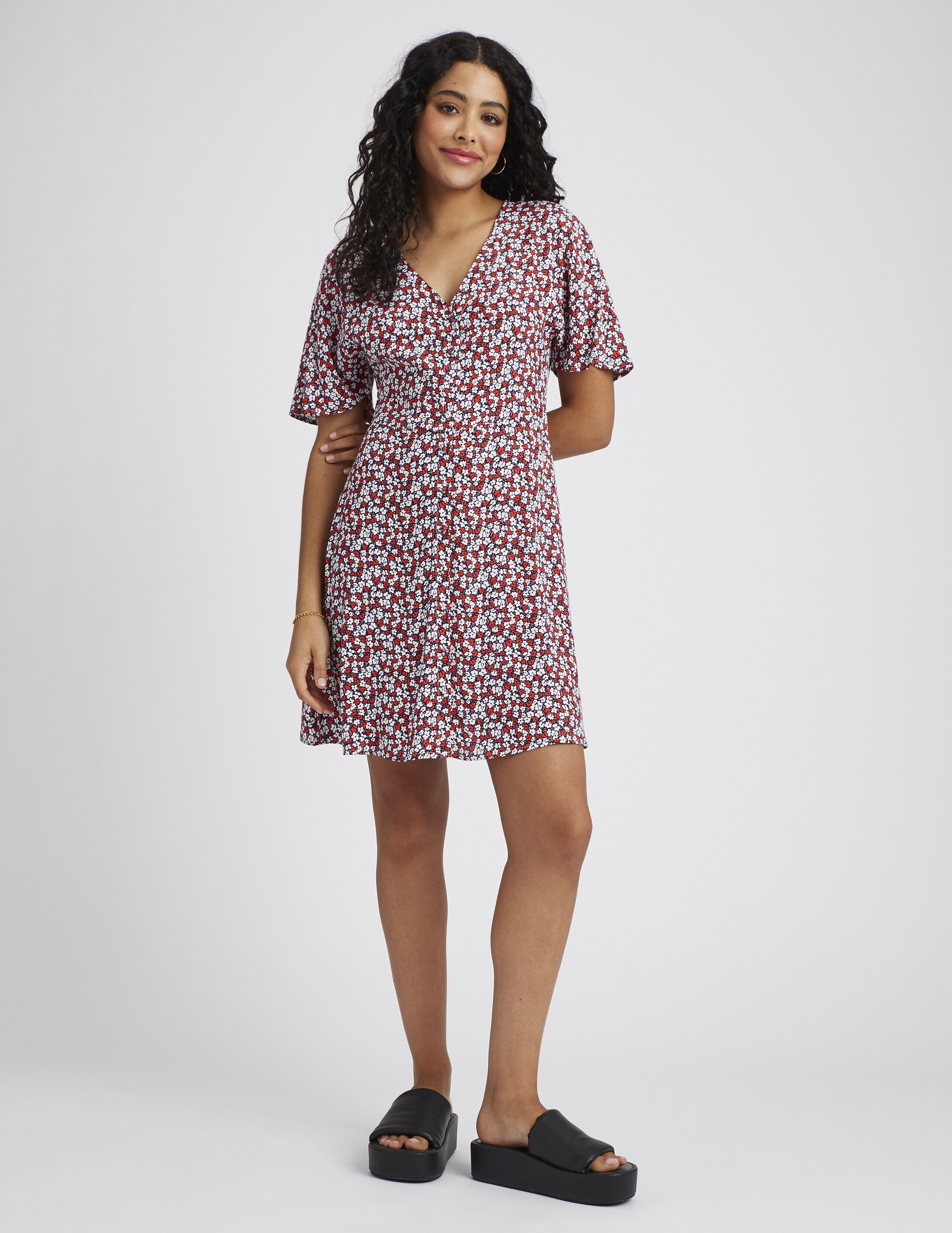 Bizzbee robe pull hotsell