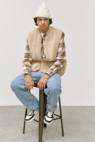 Blouson sherpa sans manches réversible
