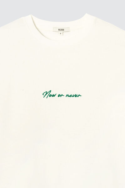 T-shirt brodé Now or never