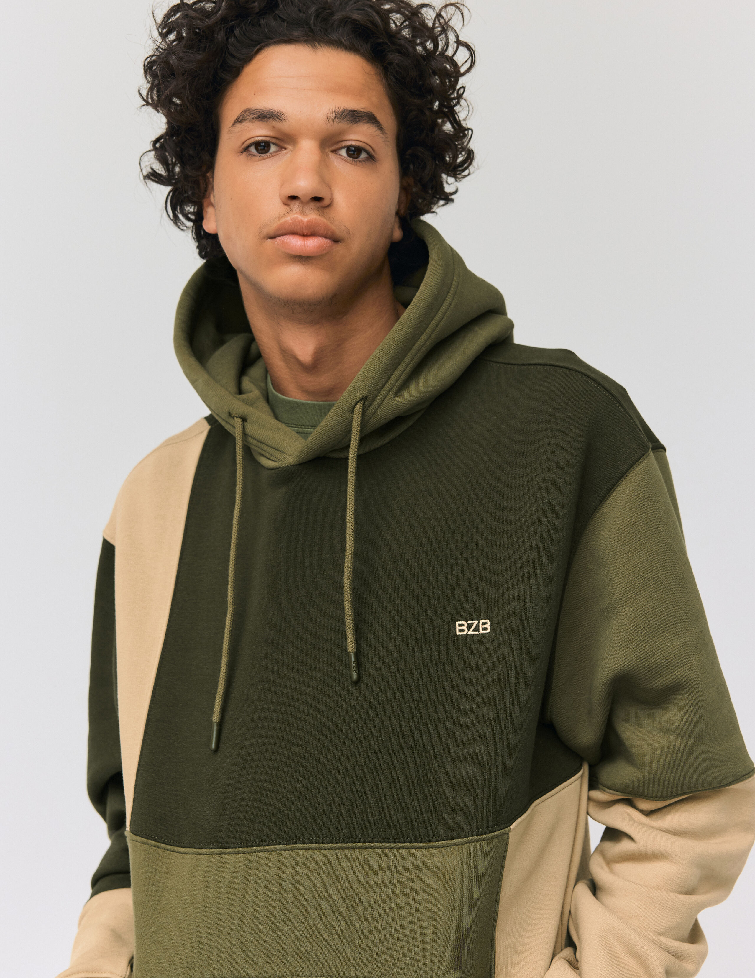 Ventes priv es v tement homme Multicolore BZB