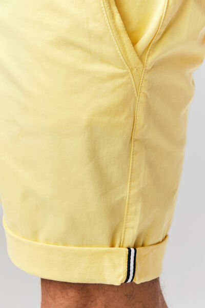 Bermuda chino