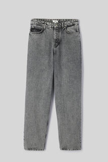 Jean loose