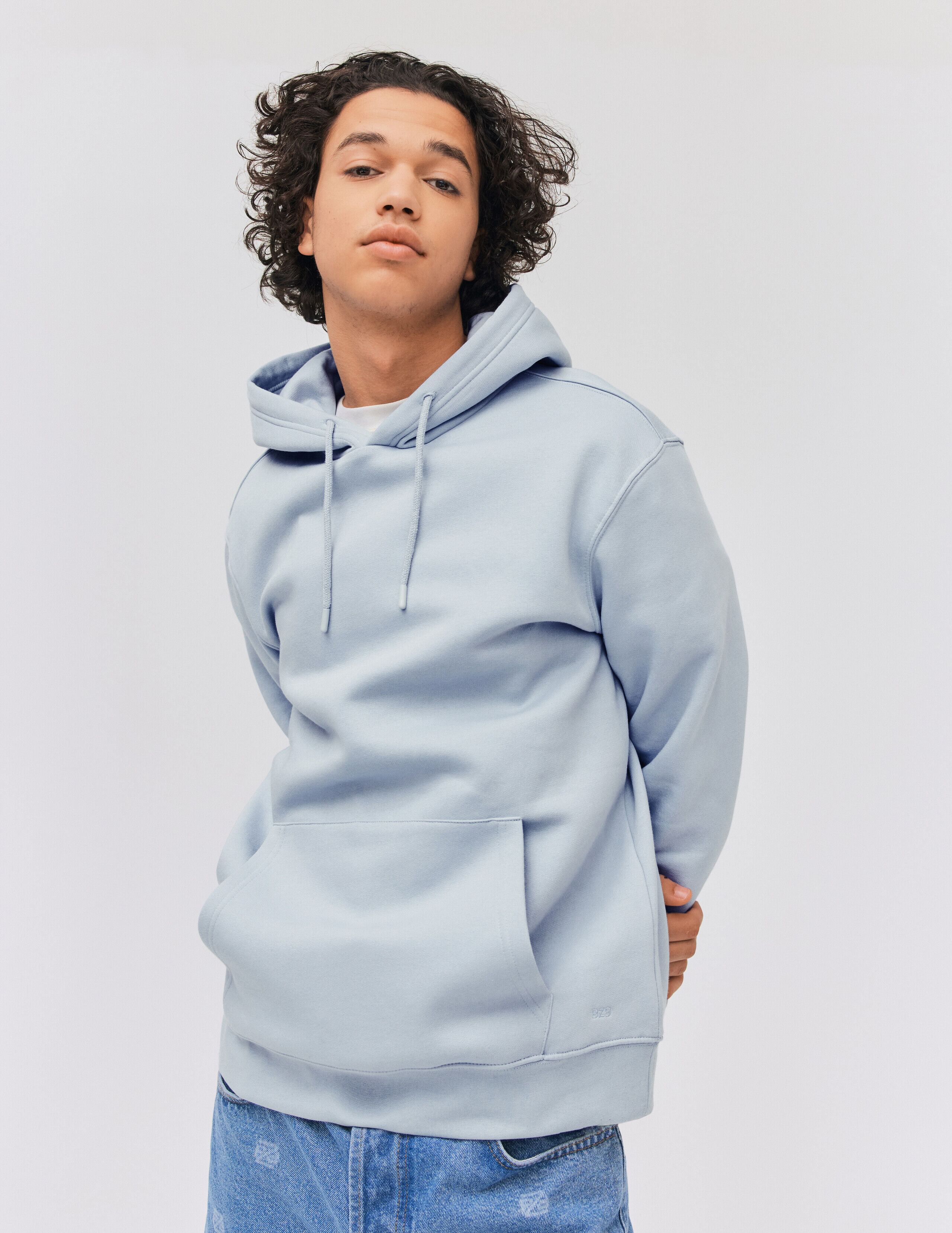Sweat capuche basique Bleu clair BZB