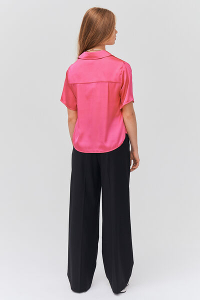 Chemise satinée