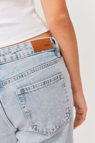 Jean straight