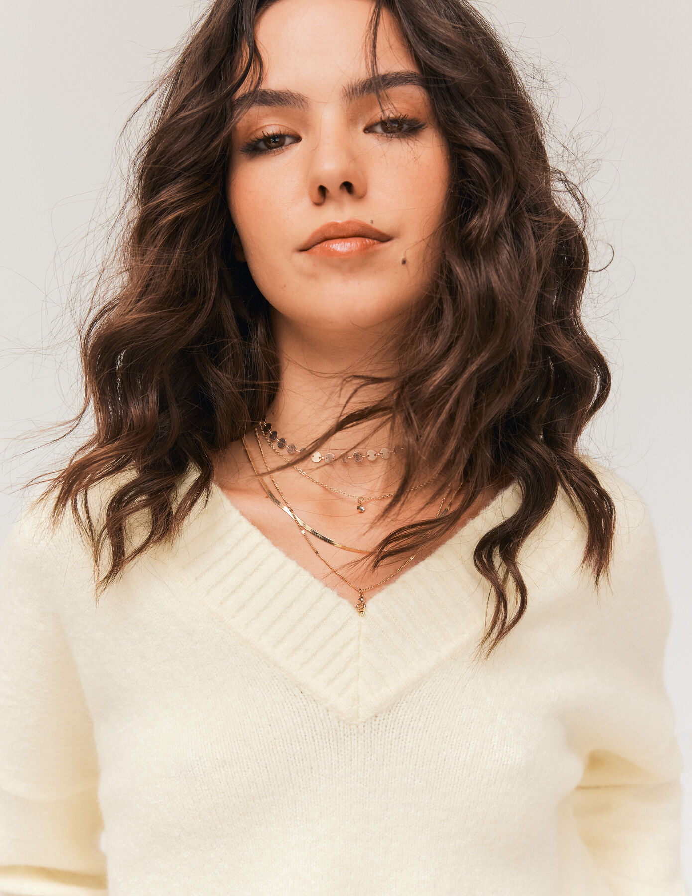 Pull oversize col V