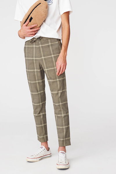 Pantalon à carreaux