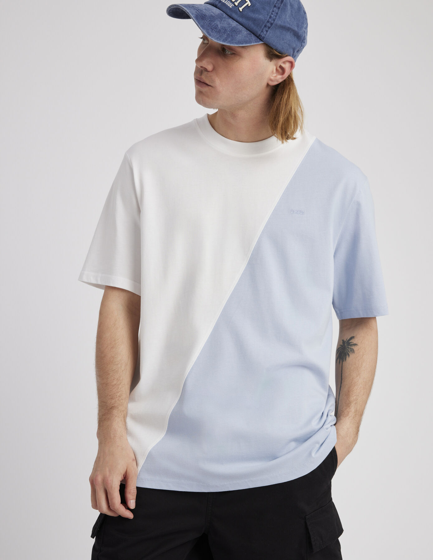 T-shirt colorblock en diagonale