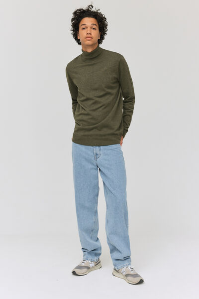 Pull col roulé