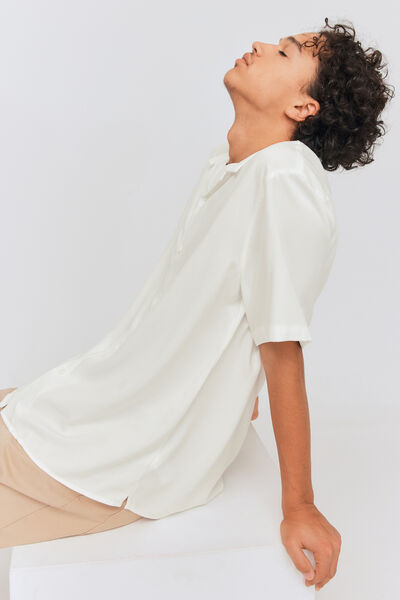 Chemise manches courtes unie fluide