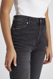 Jean mom fit