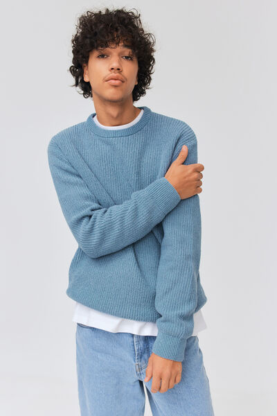 Pull touché velours
