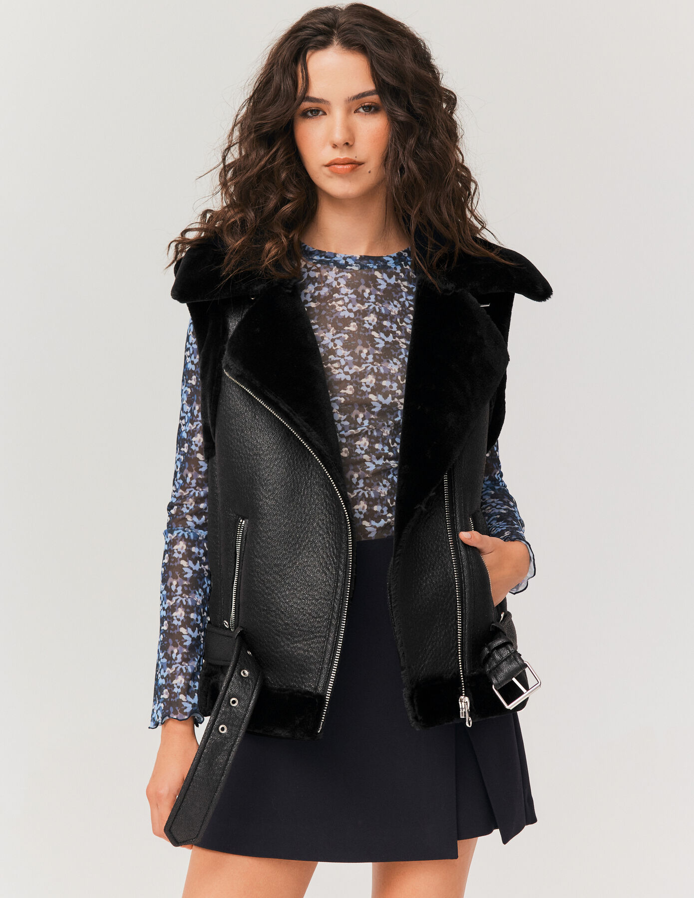 Blouson double face sans manches